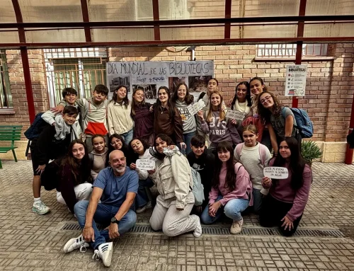 Versos que unen y resisten: el IES Los Albares celebra el Día Mundial de las Bibliotecas